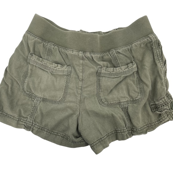 Maurices Women’s Linen Blend Mid Rise Shorts Hunter Green - Picture 6 of 14